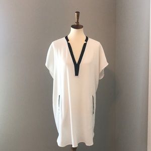 Short sleeve mini dress